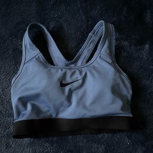 Nike sports bra in blue, XS